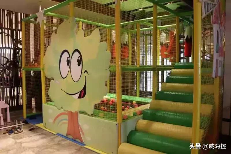 不到百元的大餐,不到百元的酒店