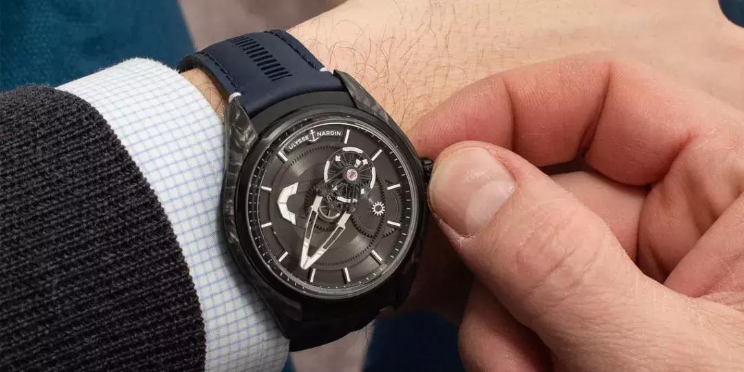 稀奇古怪手表,腕表盘点六款烂大街的手表