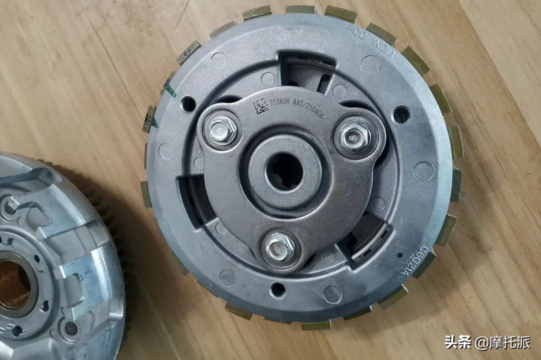 璧涚榫檙g3鏄粦鍔ㄧ鍚堝悧,璧涚榫檙g3鏈夋粦鍔ㄧ鍚堝悧