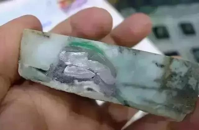 翡翠造假手段,翡翠疯狂造假