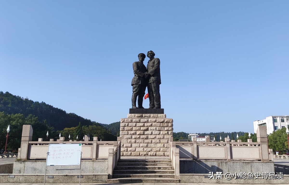 开国将帅中年龄最大的元帅、大将、上将、中将、少将分别是谁？