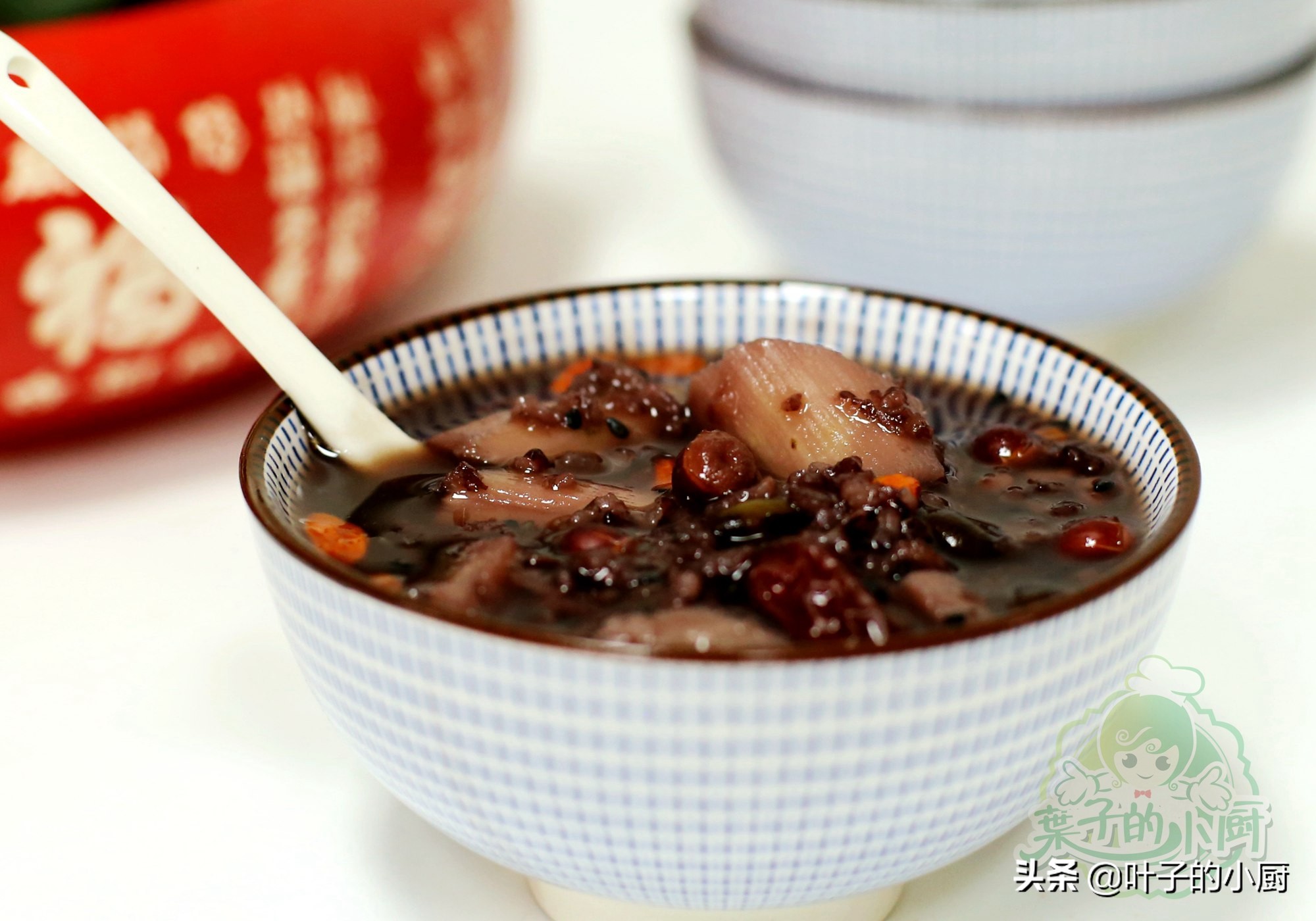 冬季食疗五大健康滋补养生粥推荐,7款药膳粥助冬季健脾补肾