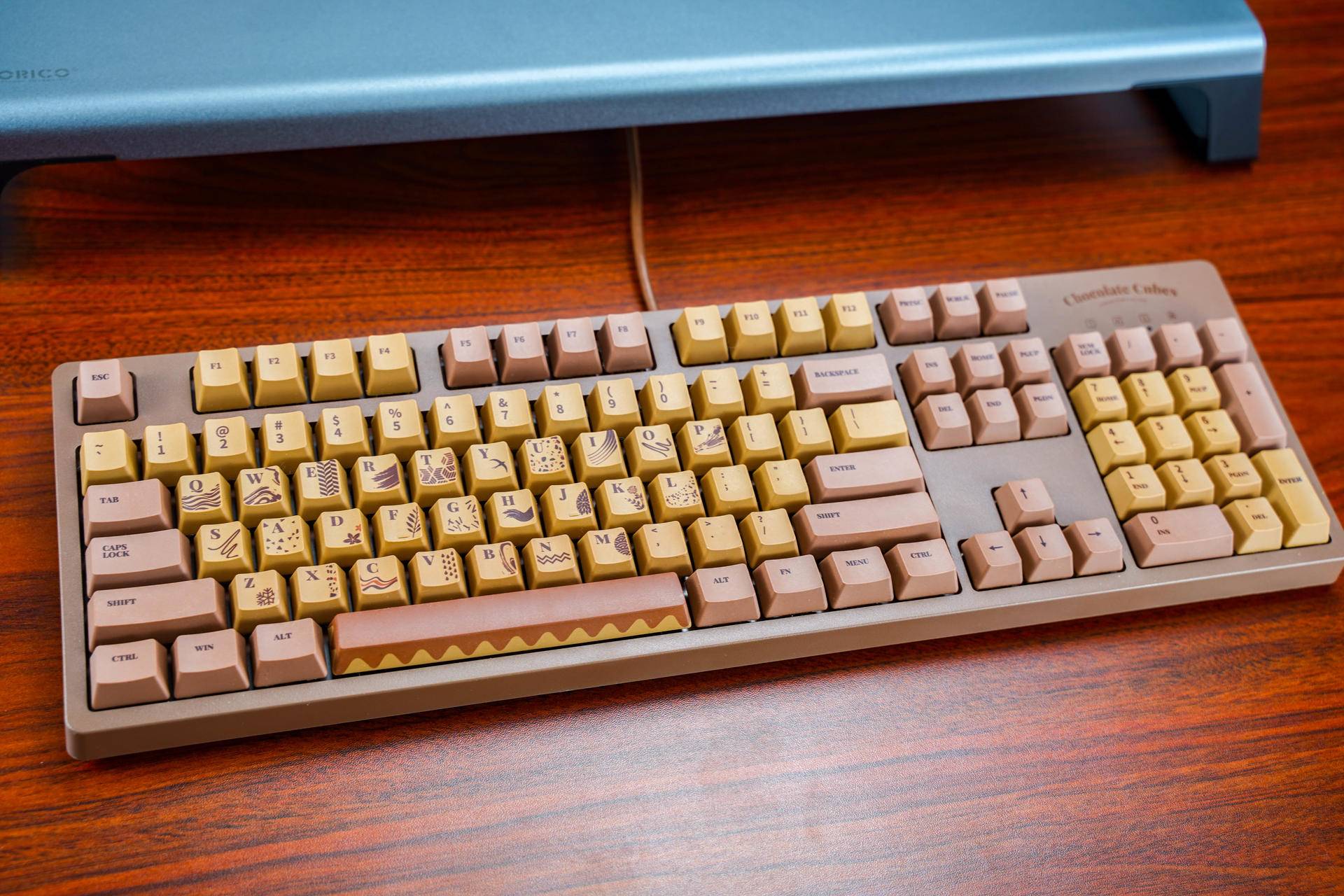 黑爵机械键盘ak993怎么样,黑爵ak33青轴机械键盘怎么样