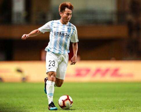 他是2005国青最被低估之人，南派足球的最佳代言人，如今越老越妖