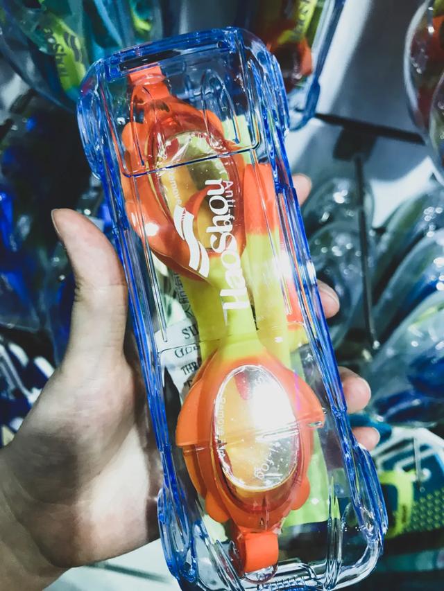 儿童游泳要泳帽吗,宝宝游泳用戴泳帽吗