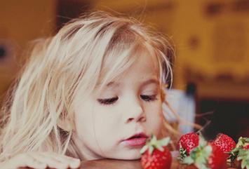 一岁半叛逆期如何教育书籍,1岁孩子的叛逆教育方法