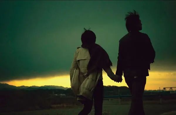 一个姑娘该有的爱情观,一个善良女人的爱情观