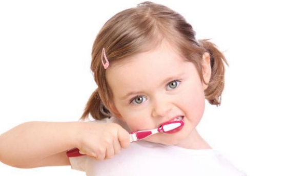 小朋友牙齿不好应该吃什么,小孩牙齿不好适合吃什么菜