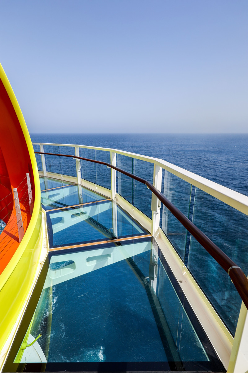 海洋光谱号带你畅玩海上游轮之旅,首航光谱号旅行攻略