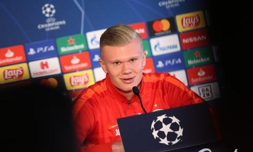 小哈的首秀,小哈什么时候回归