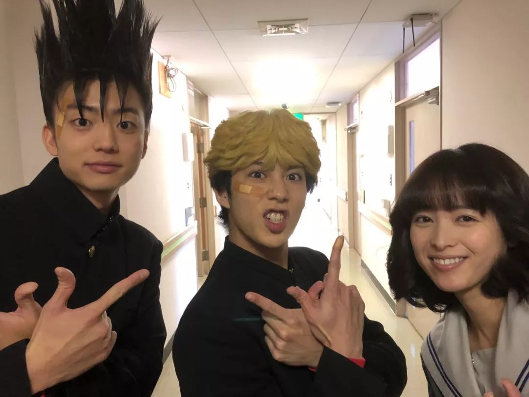 明星小鲜肉恋情,日本明星恋情曝光照片