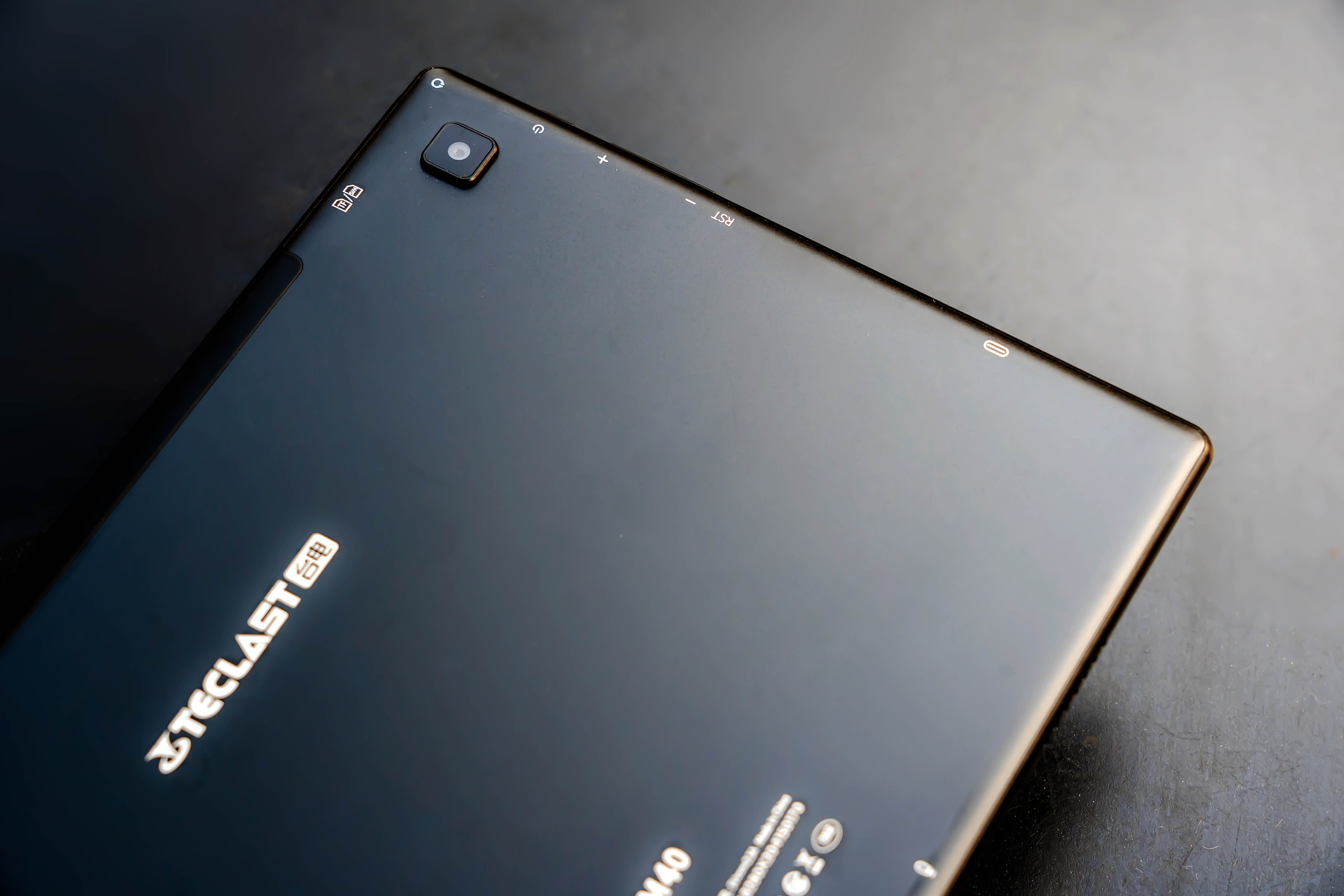 台电TeclastM40平板评测：比手机更好看好听