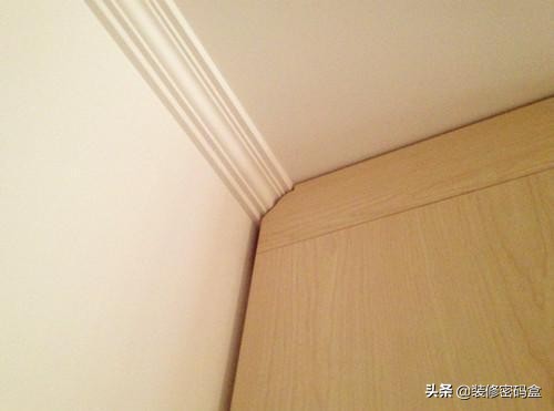 衣柜顶封板走石膏线会开裂吗,石膏线与衣柜顶怎么接