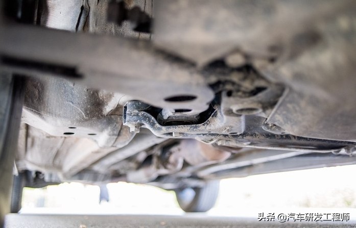 三菱汽车油耗怎么样,三菱欧蓝德真实用车感受