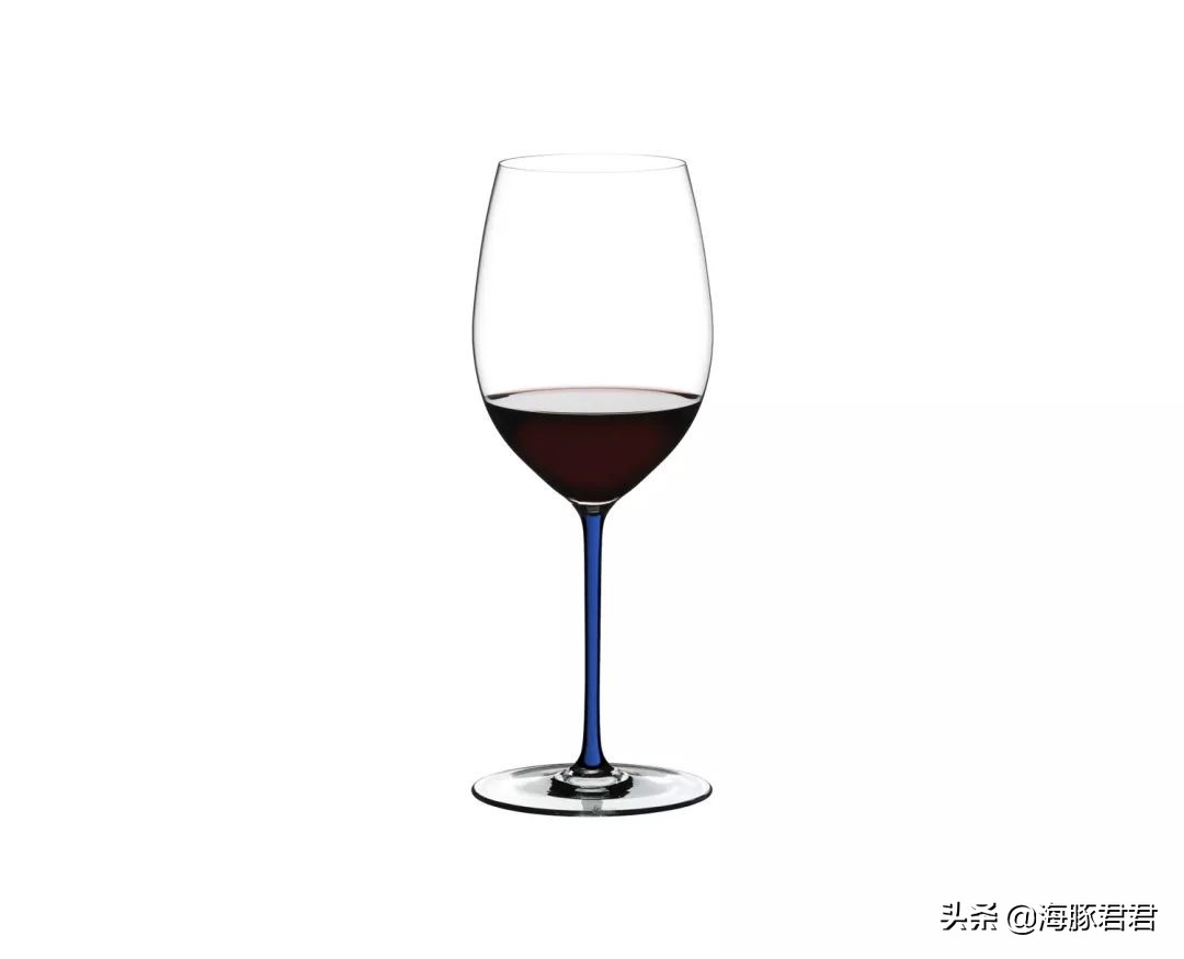 浦东机场日上免税店国内出发,卫星厅有免税店吗