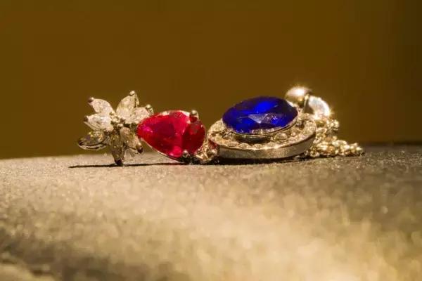 关于珠宝玉石的基础知识书籍,珠宝玉石知识问题有哪些