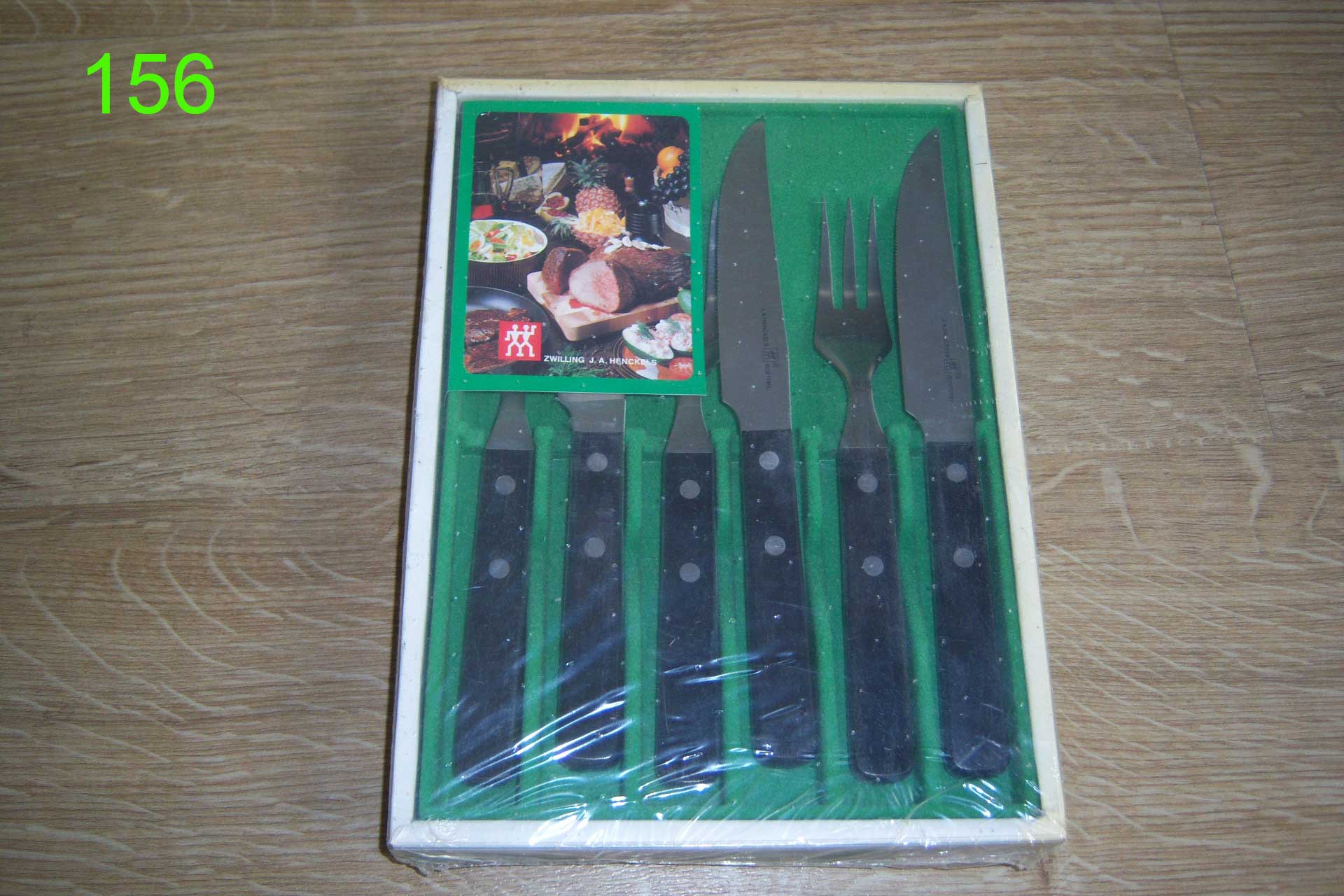 厨房餐桌上的世纪回眸：个人收藏双立人古物目录Season16