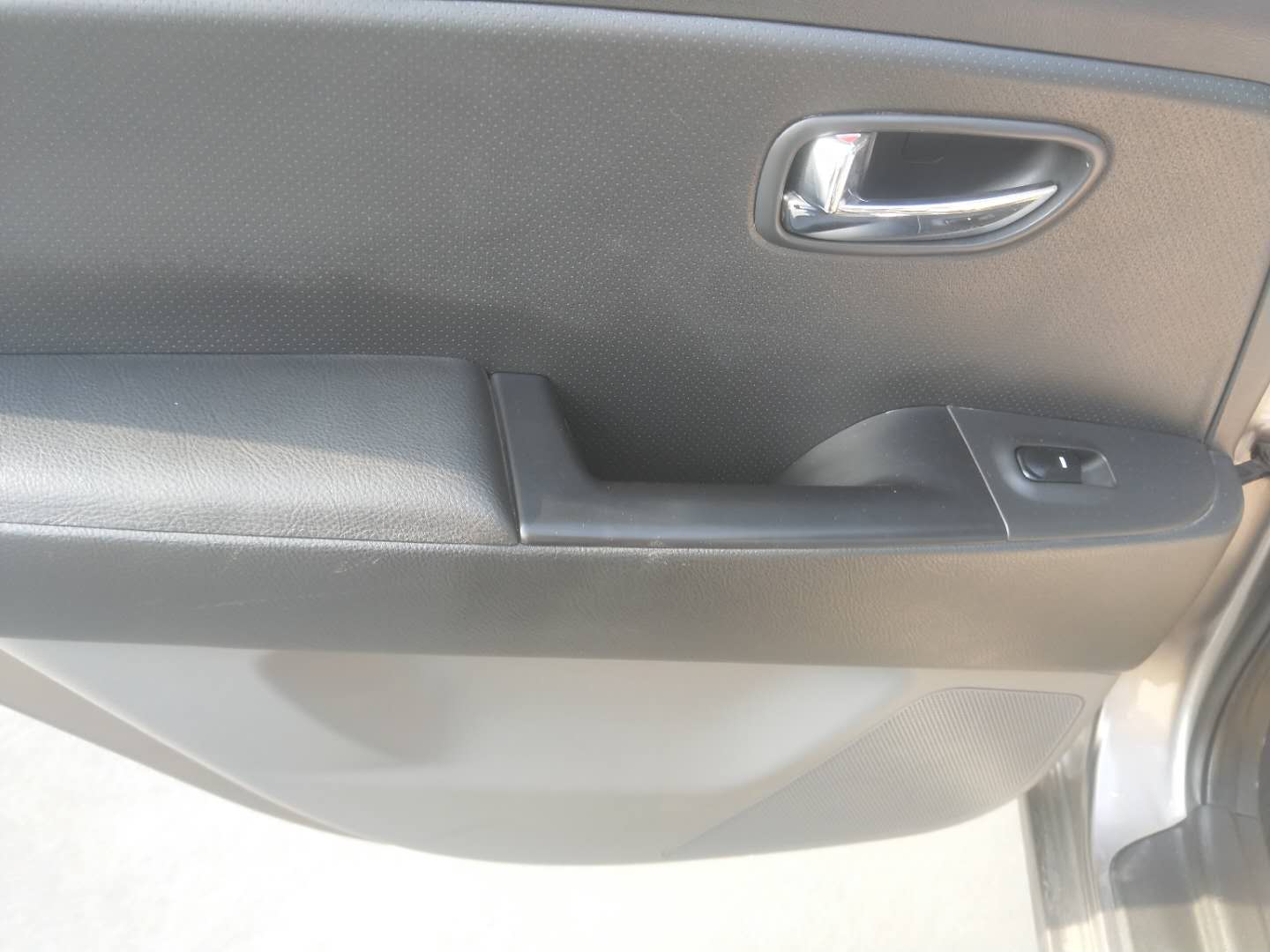 8年的二手车9万公里正常吗,现代悦动二手车10万公里