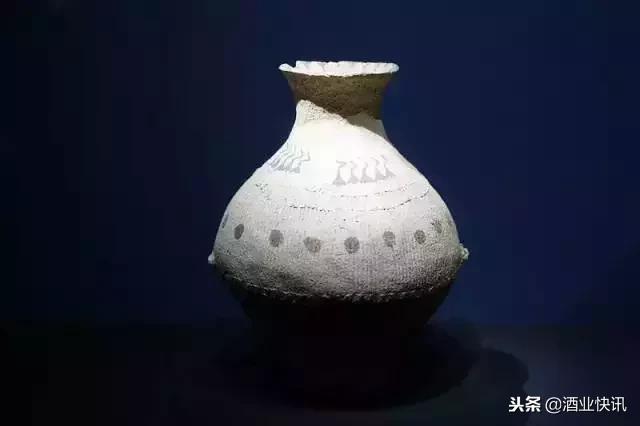 仰韶出土了大量彩陶,仰韶文化彩陶纹样书籍