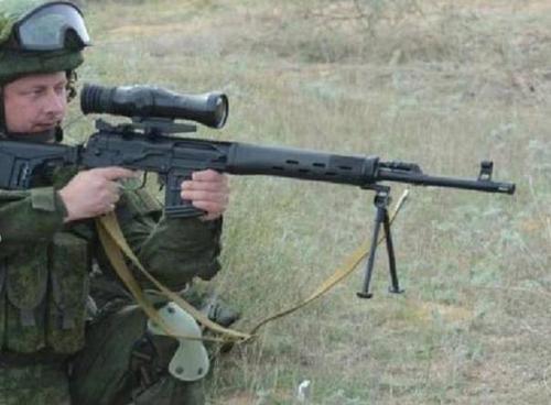 85式狙击步枪和svd区别,svd和85狙的区别