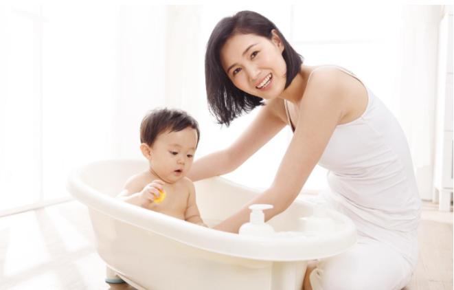 妈妈，你屁股上火了家有男宝，到这个年龄，有些教育不能缺