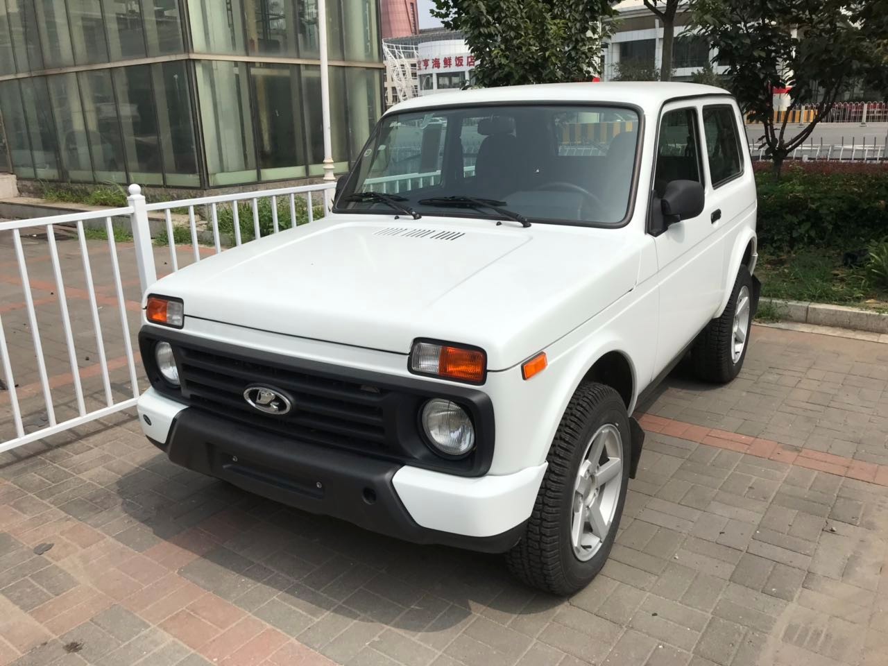 16款拉达尼瓦越野车,俄罗斯进口拉达尼瓦越野车