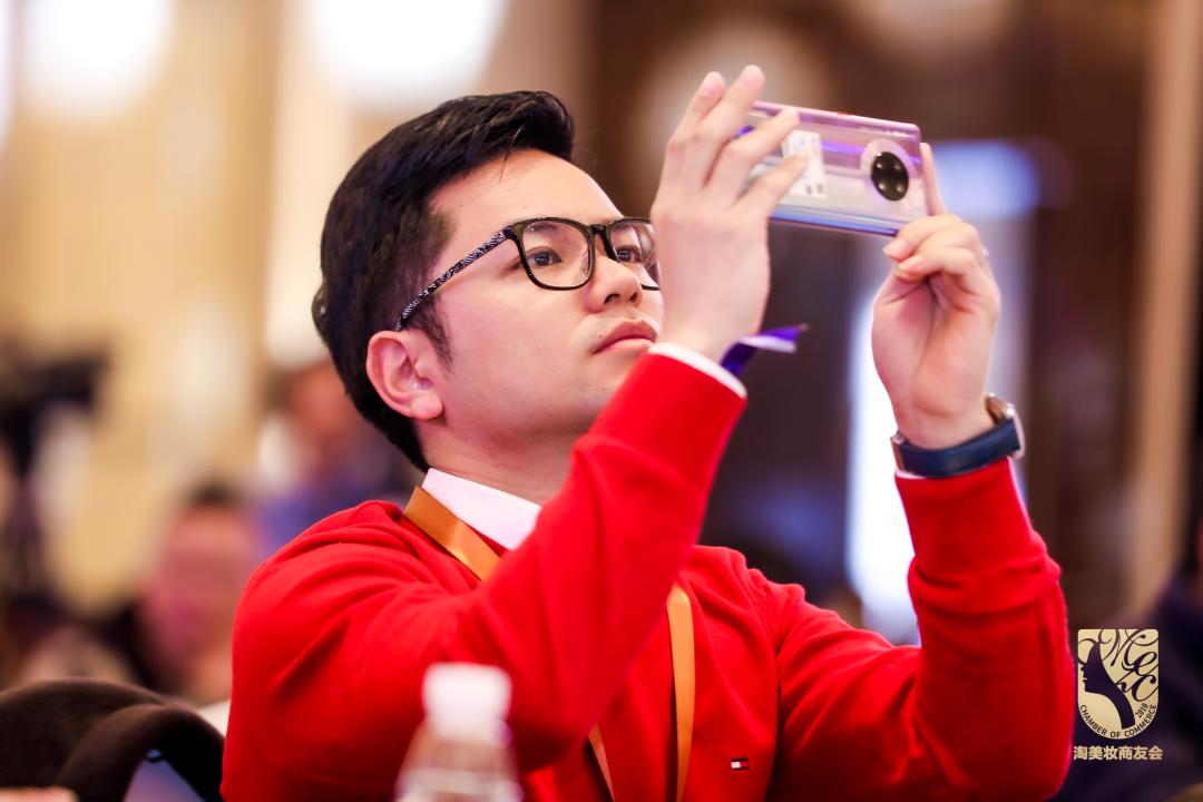 娣樺疂鐩存挱浠ｇ帇鏄摢閲屼汉,浠ｇ帇bbgillian鐩存挱