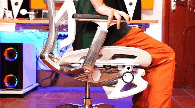 人体工学椅怎么选？不选贵的，只选对的：达宝利摩登Modern评测