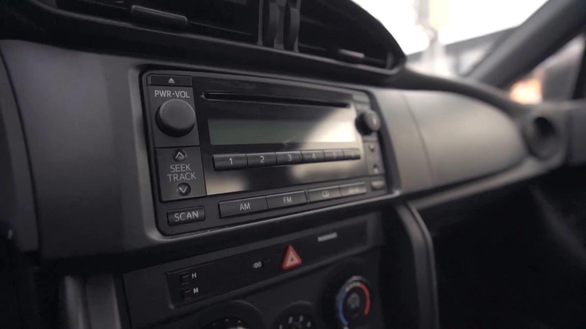 情怀评测丰田86：无妹可撩无所谓，有弯可漂才珍贵！