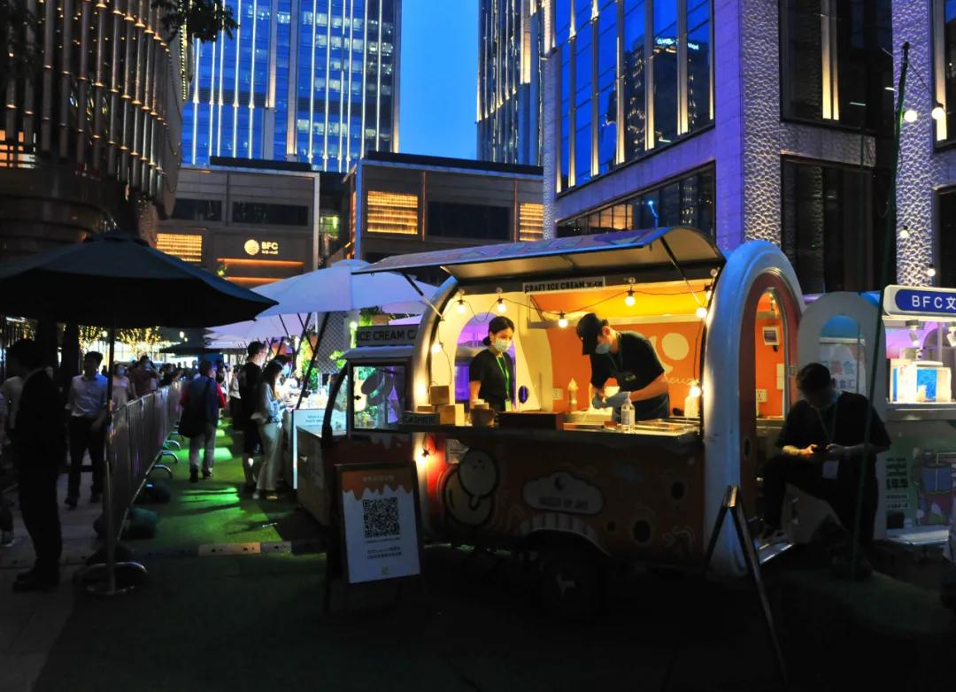 适合创业的夜市,万物皆可烤摆摊