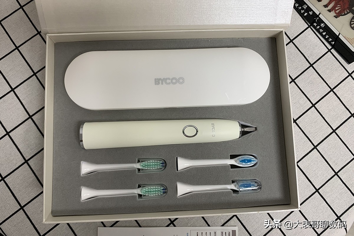 飞利浦宝藏机皇电动牙刷值得买吗,飞利浦电动牙刷2421值得购买吗