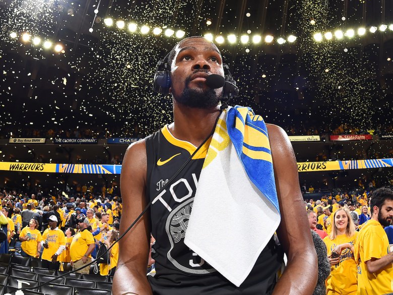 勇士经理宣布杜兰特韧带受损，杀手级伤病来袭，想要带走他的巅峰