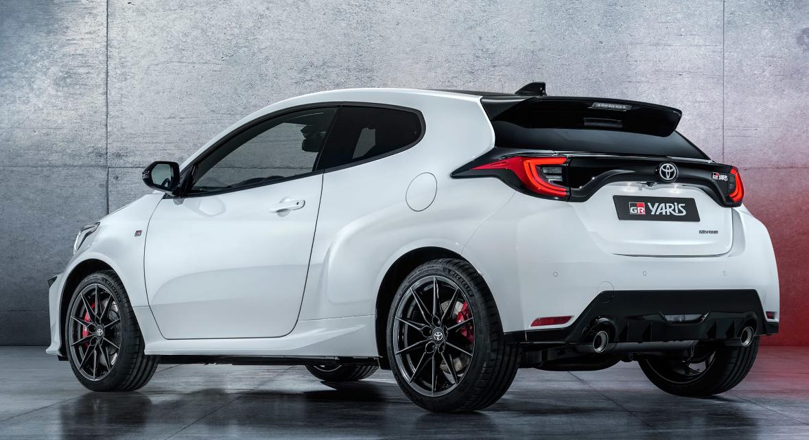 丰田雅力士混动第三代,丰田雅力士gr超燃视频