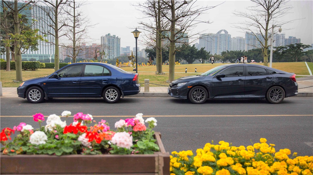 这台思域当年售价比雅阁还贵，如今车友为情怀将其收入囊中