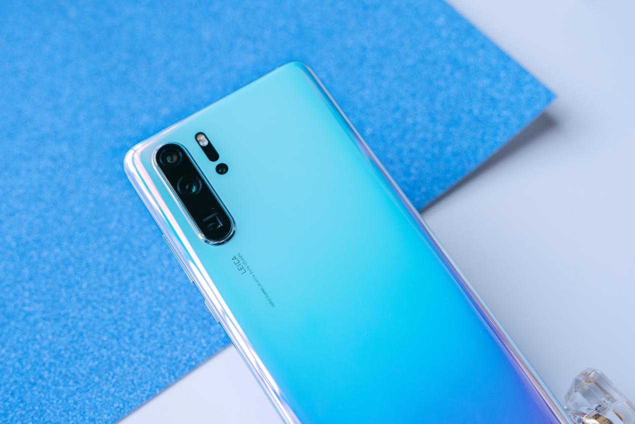 华为p30评测值得买么,华为p30系列哪个值得入手