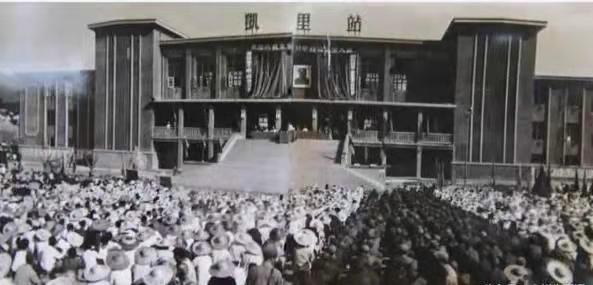 *门惨灭**案制造者，18年后摇身一变成正科级干部，法律终将其严惩