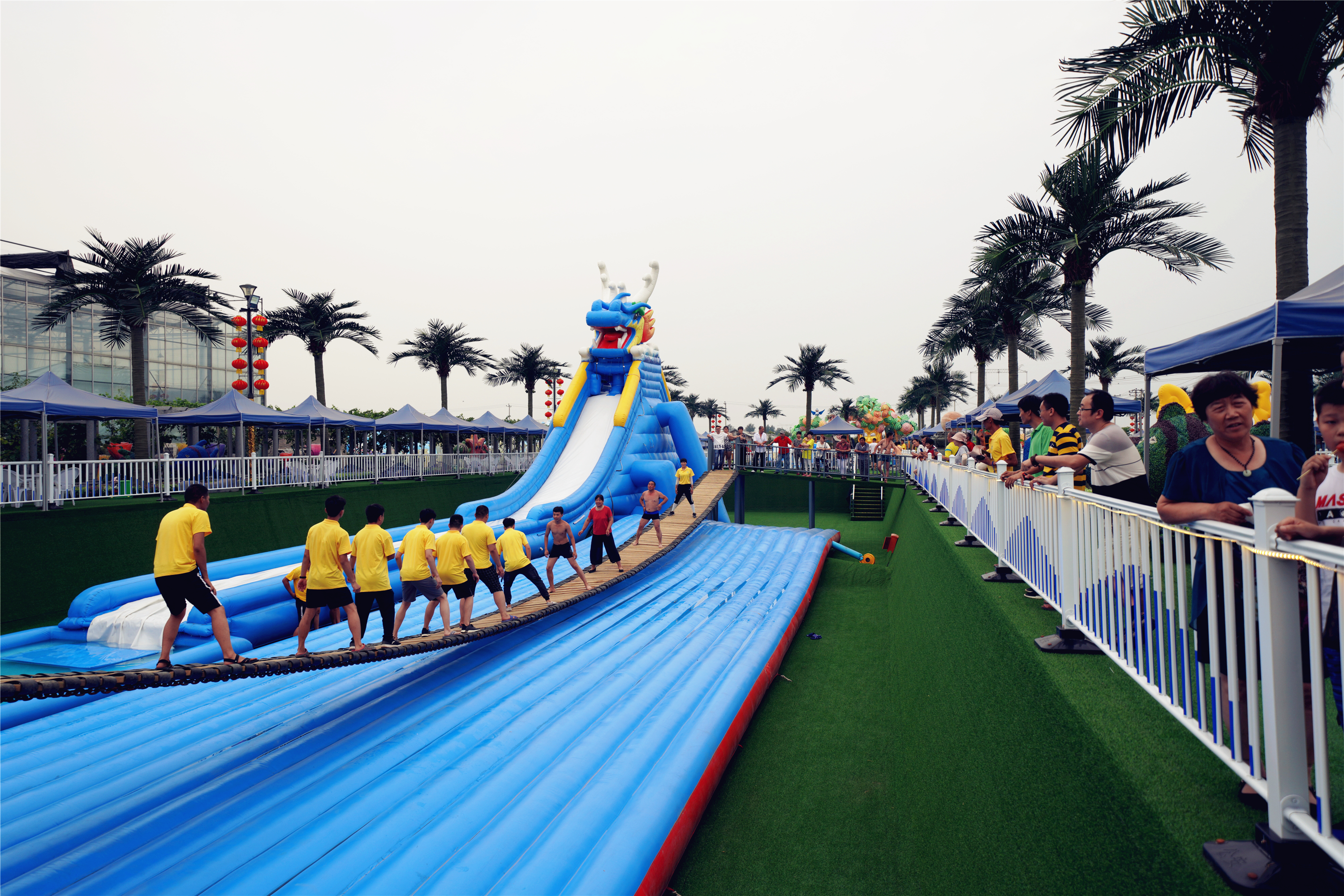 扎啤免费喝，狂欢100天仅需198元，慧灯庄园喊你盛夏尽情嗨