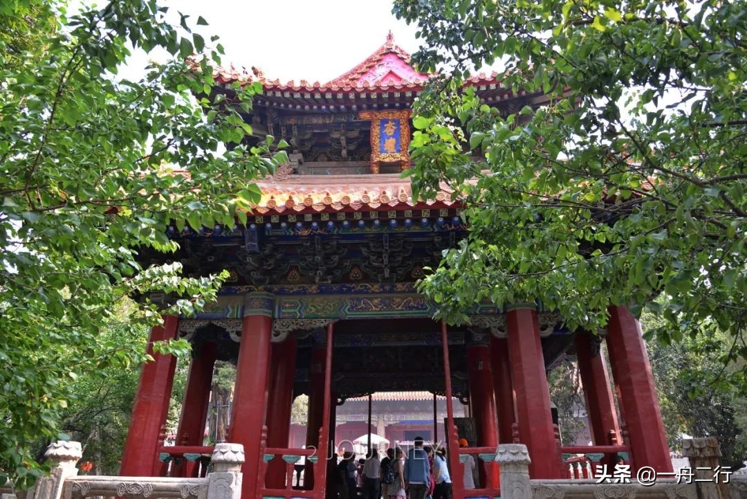 初冬的邂逅曲阜孔庙,游曲阜孔庙发朋友圈