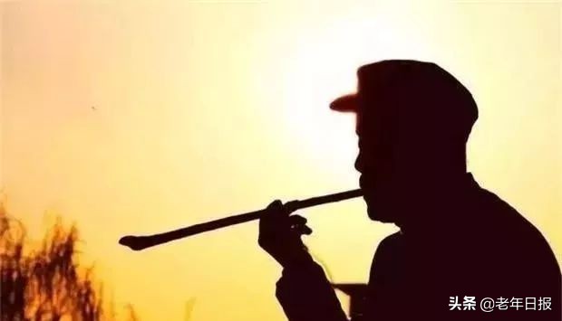 17篇情感微小说，短到极致，却催人泪下，看完泪眼模糊