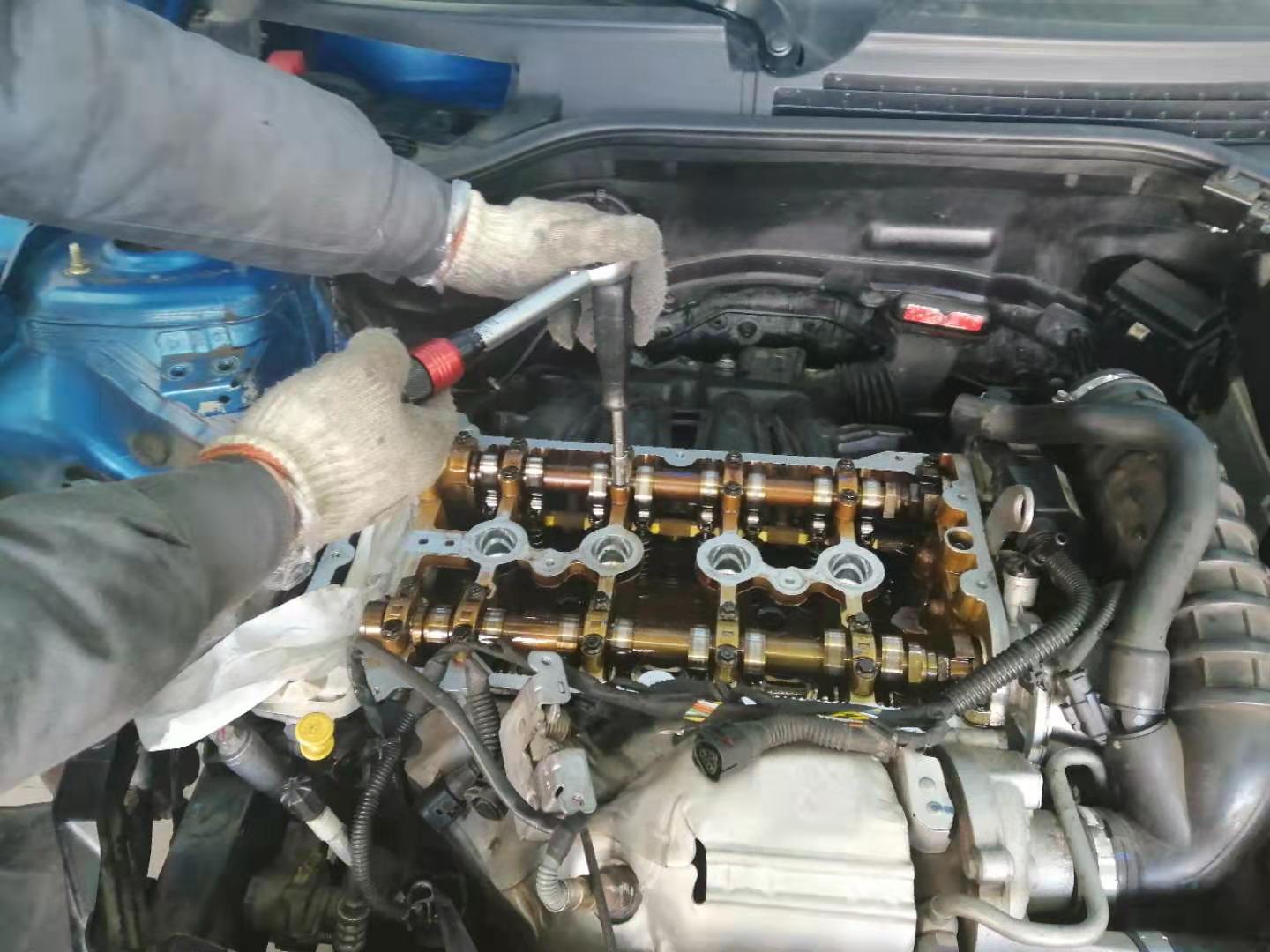 mini急加油门回火,mini急加油怠速下降