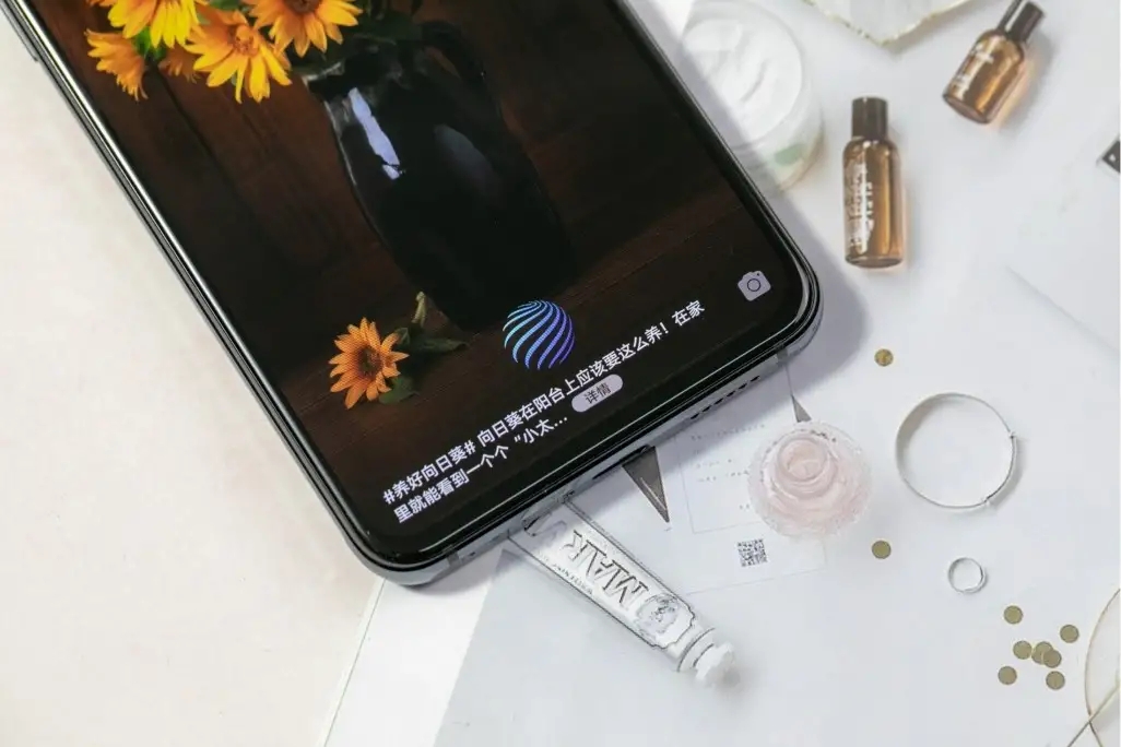 vivox30手机测评骁龙处理器,vivox30潜望式超远摄双模5g