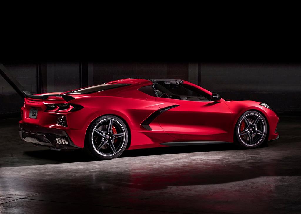 这次它真的成为了超跑，是革命也是重生，苑叔聊全新科尔维特