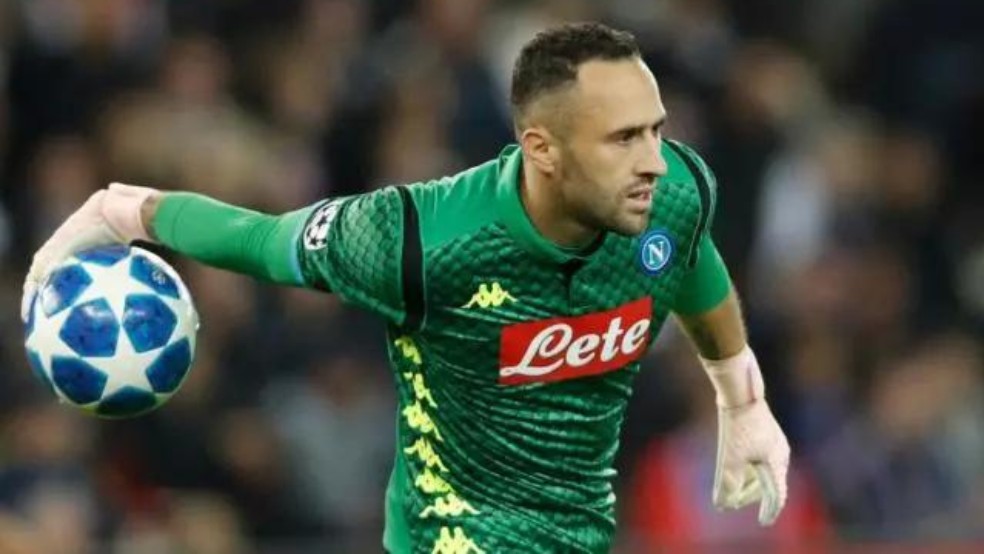 实况足球那不勒斯梦幻精选测评,实况足球2021姆巴佩和c罗哪个好用