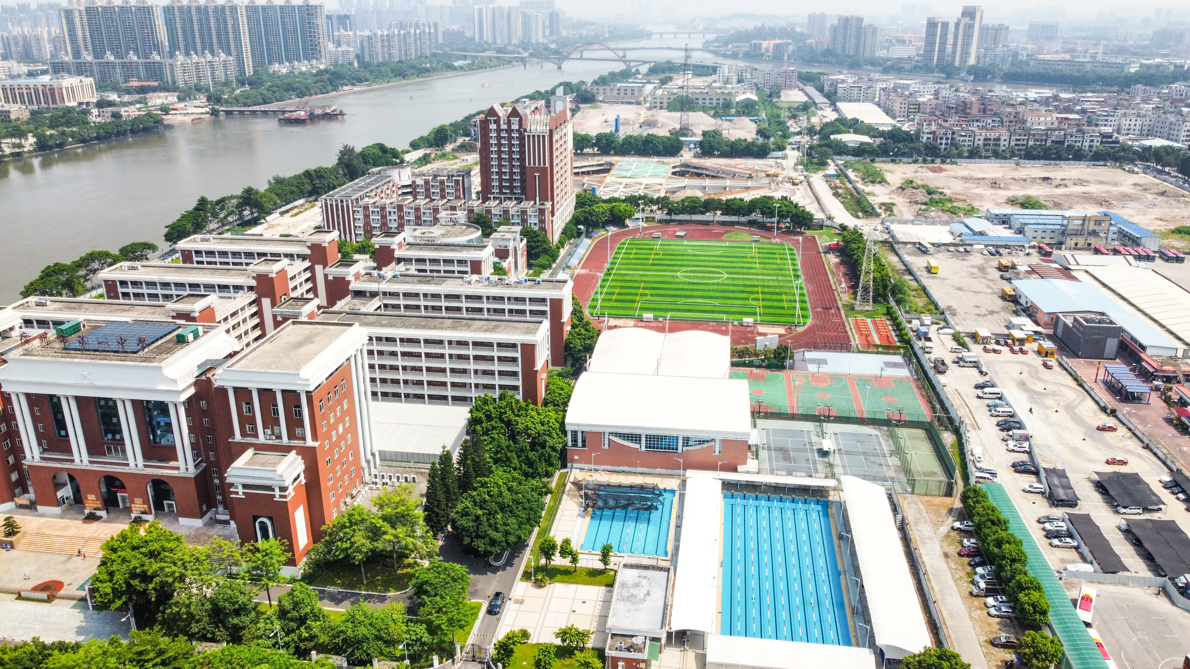 奥运会等大型体育比赛，会是拉动LED球场灯市场增长的新引擎吗？