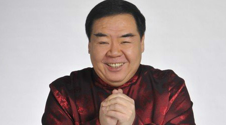 为什么刘德华能火,刘德华是帅了一辈子的人