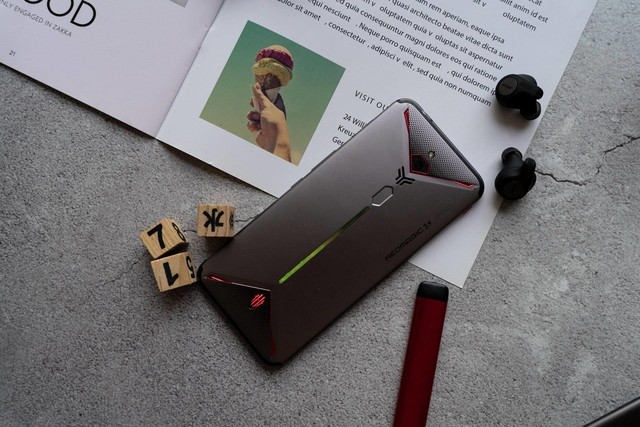 液冷散热对游戏有什么帮助,玩游戏散热器会有冷凝水吗