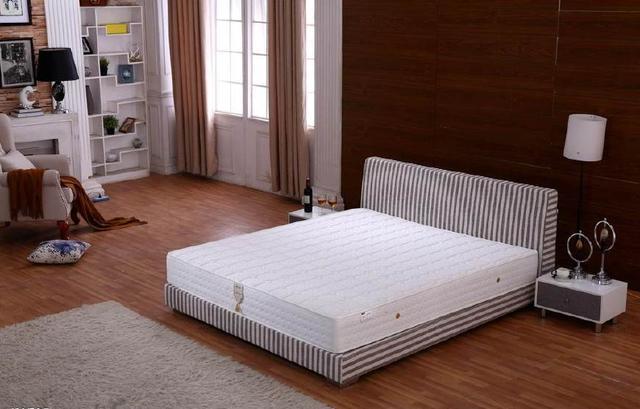 床垫选弹簧的还是椰棕的,sweetnight独立弹簧床垫椰棕进口