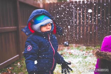 孩子天气一冷就长荨麻疹怎么治,孩子浑身痒起一身荨麻疹怎么治疗