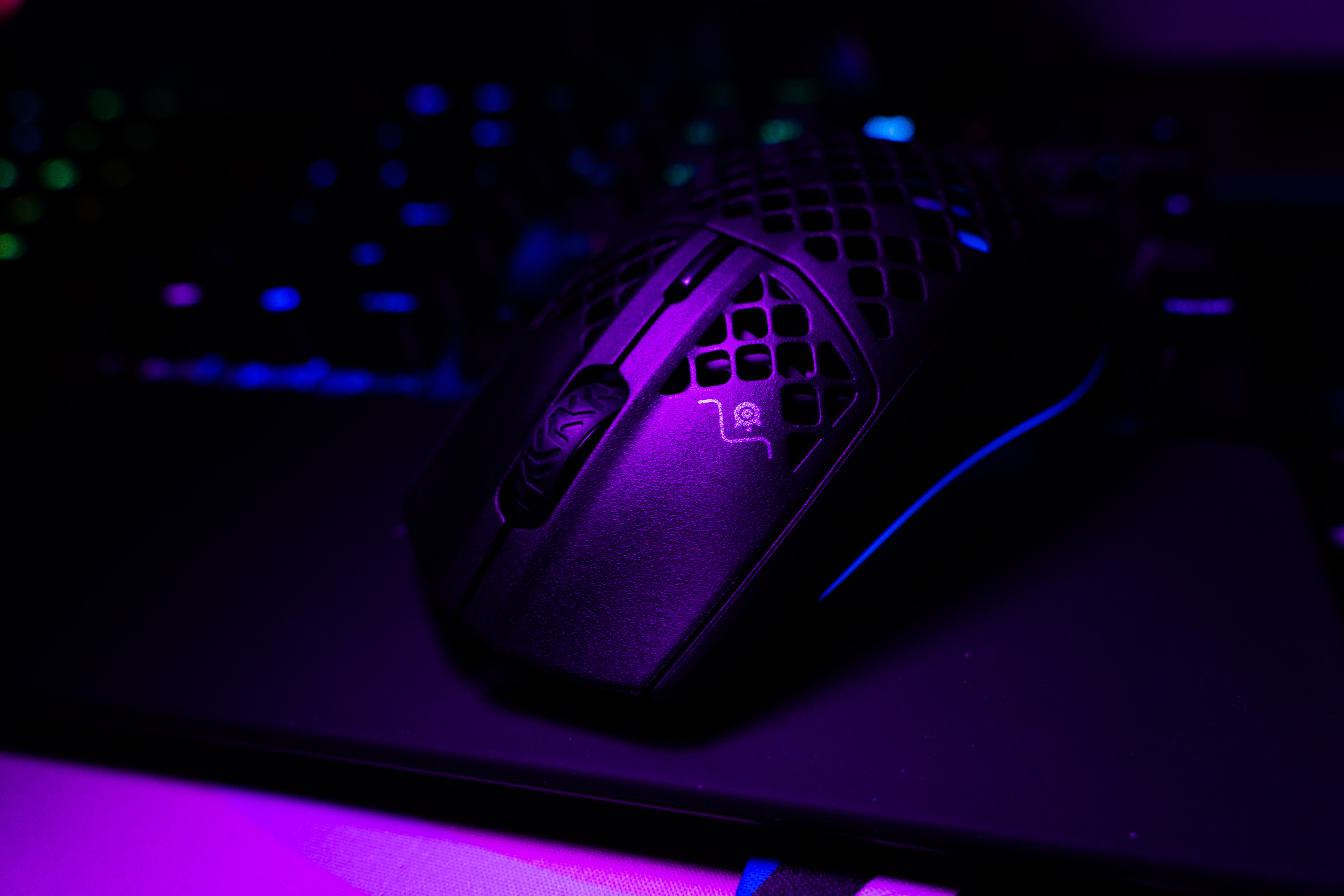 轻量化+无线=赛睿Aerox3Wireless