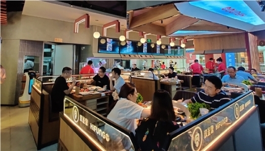 网红烤肉加盟品牌汉釜宫自选烤肉集市小资范引热议